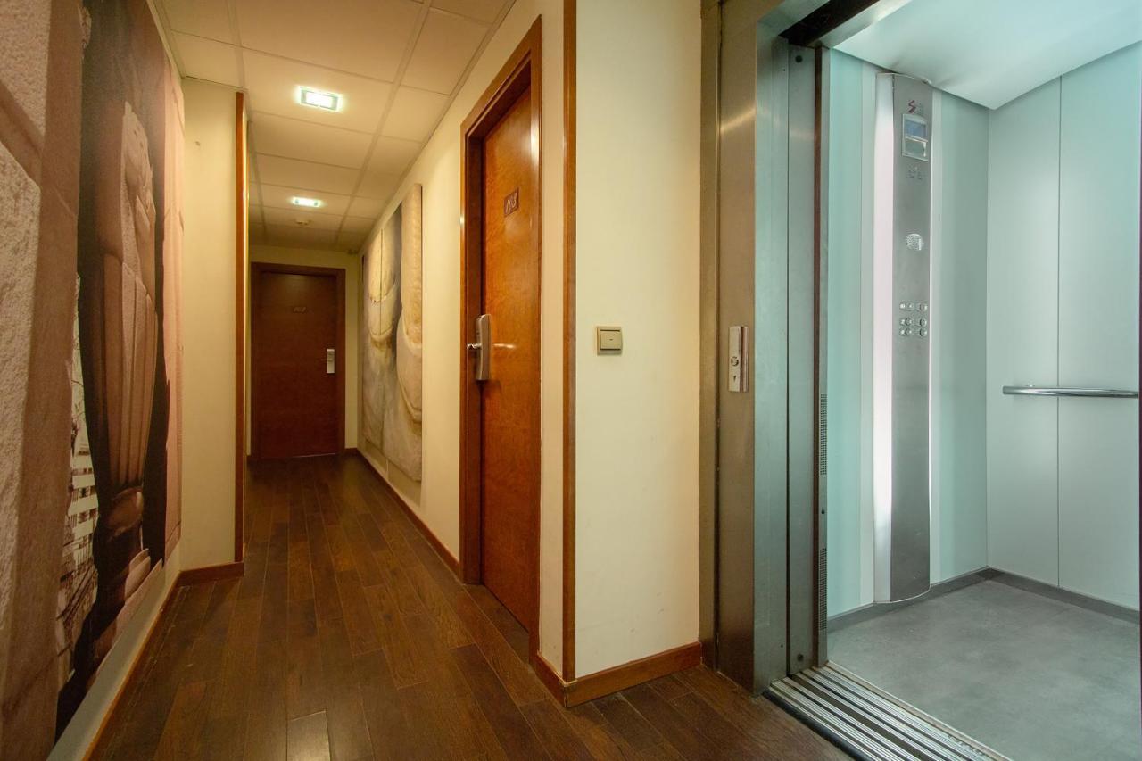 Hostal Los Canteros Golmayo ภายนอก รูปภาพ