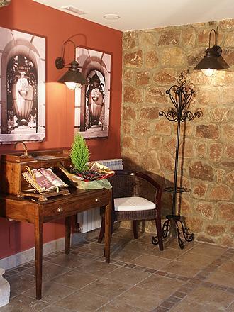 Hostal Los Canteros Golmayo ภายนอก รูปภาพ